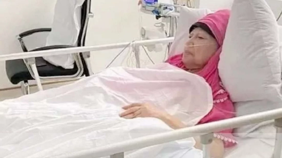 বাড়ছে উৎকণ্ঠা: খালেদা জিয়ার বিদেশযাত্রা অনিশ্চিত, প্রহর গুনছে দেশবাসী